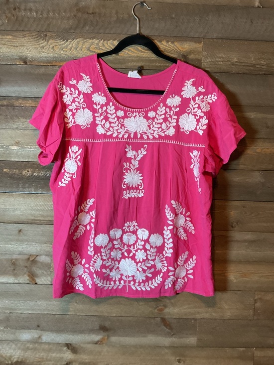 Tops - Layerz Clothing Women’s Short Sleeve Pink Top White Floral Embroidery Size Large